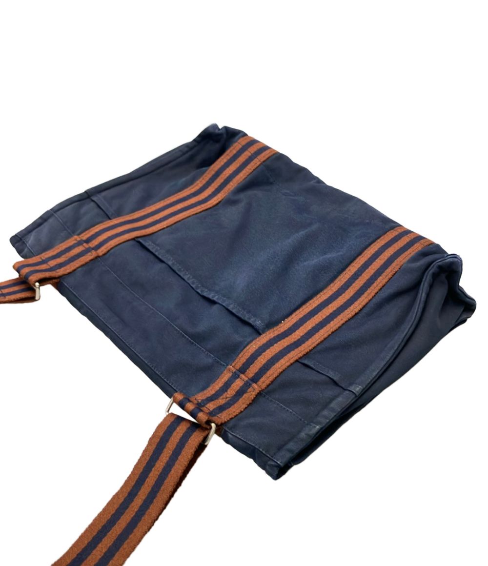 hermes navy shoulder bag functional details