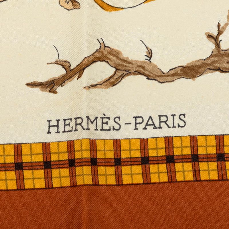 hermes scarf interior details