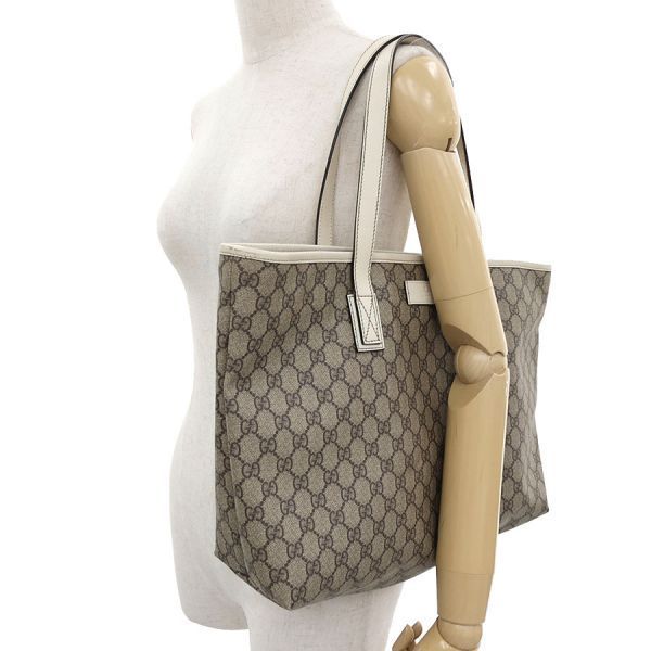 gucci 211137 tote bag markings and labels
