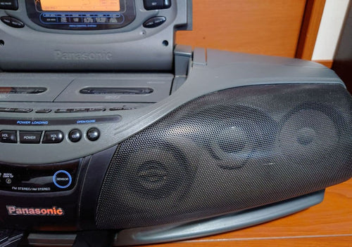 panasonic rx-dt75 boombox interior details