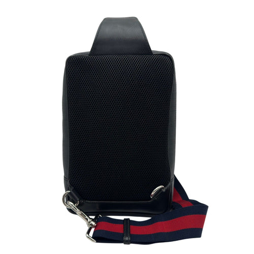 gucci shoulder bag rear view