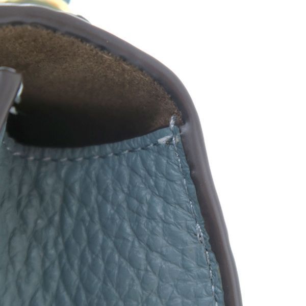 coach ca234 shoulder bag interior details