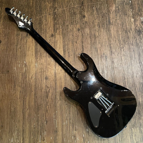 aria z147 electric guitar accessories included