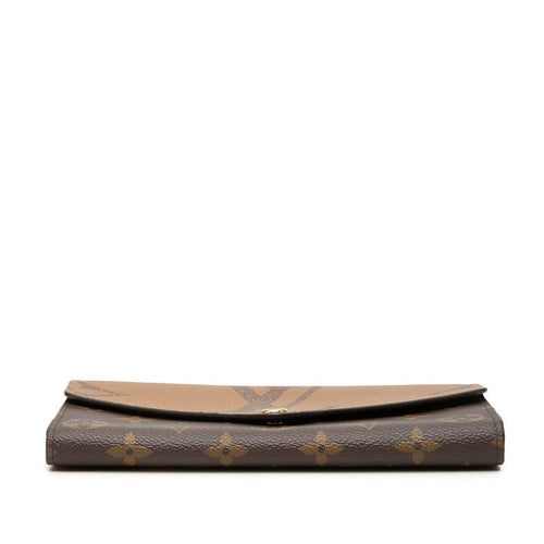 louis vuitton m80726 wallet rear view