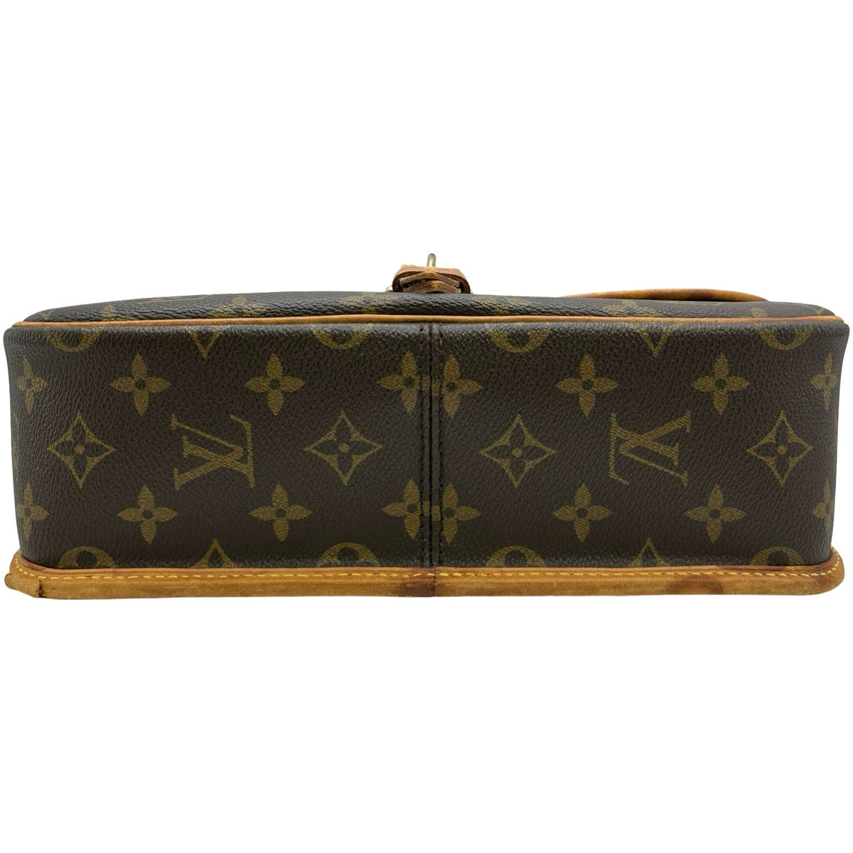 louis vuitton m42250 shoulder bag condition details
