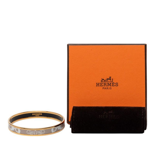 hermes beige bracelet condition details