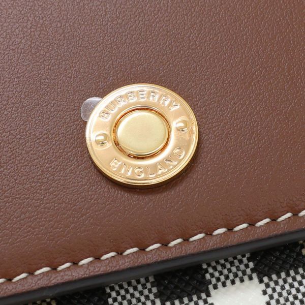 burberry wallet interior details