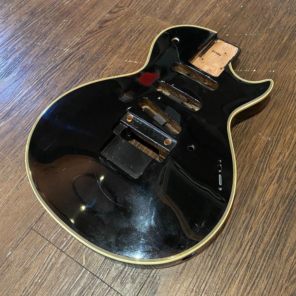 Edwards Camera Body