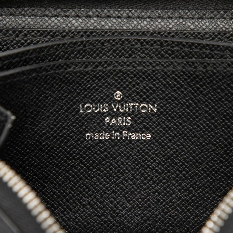 louis vuitton n63076 coin purse condition details