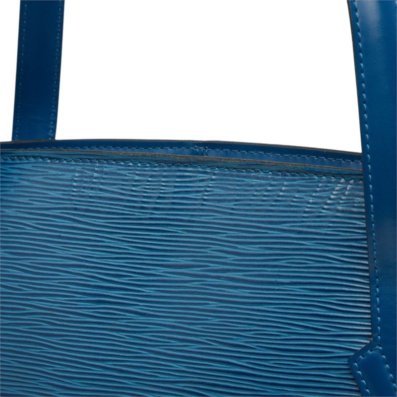 louis vuitton m52285 tote bag functional details