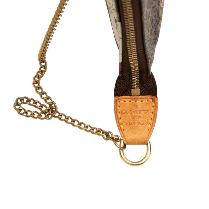 louis vuitton m95804 pouch / clutch condition details
