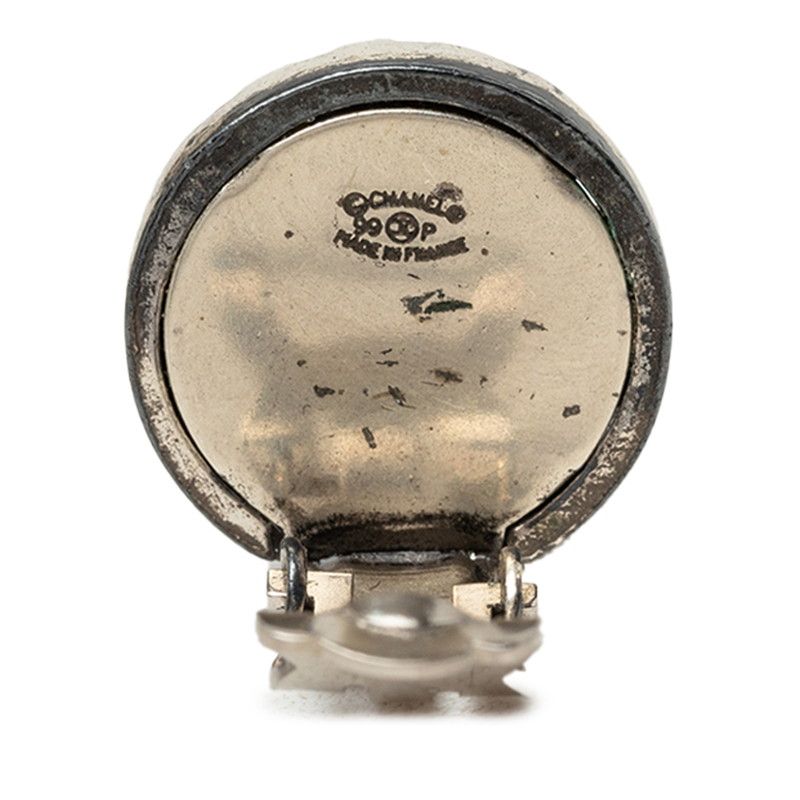 chanel earrings rear view