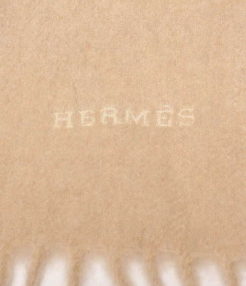 hermes beige scarf side view