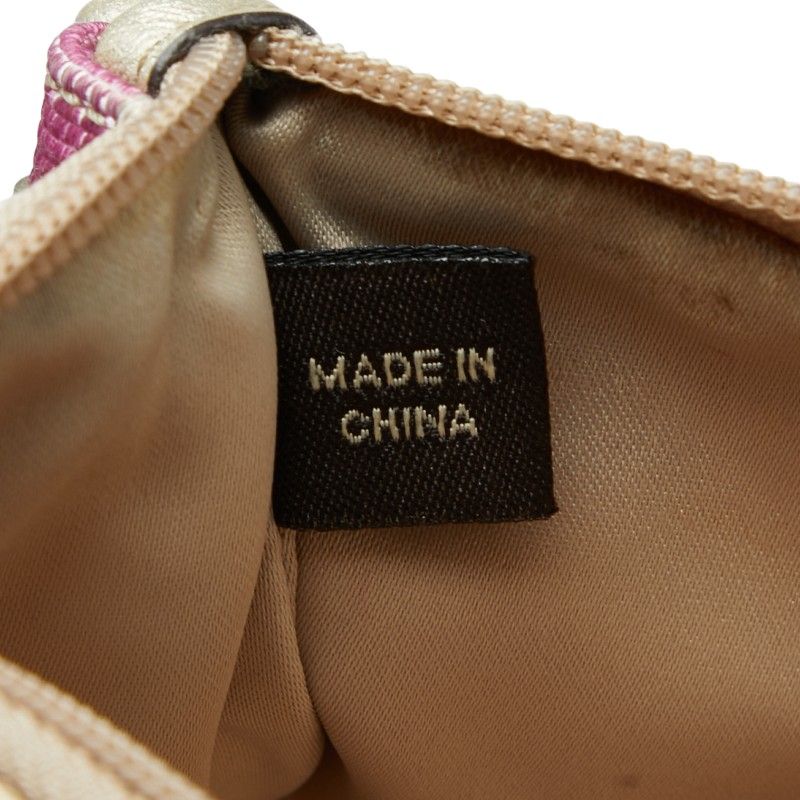 coach beige pouch / clutch markings and labels