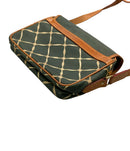 hunting world shoulder bag markings and labels