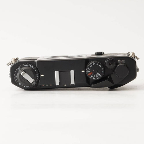 voigtlander camera interior details
