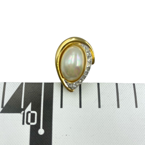 nina ricci earrings side view