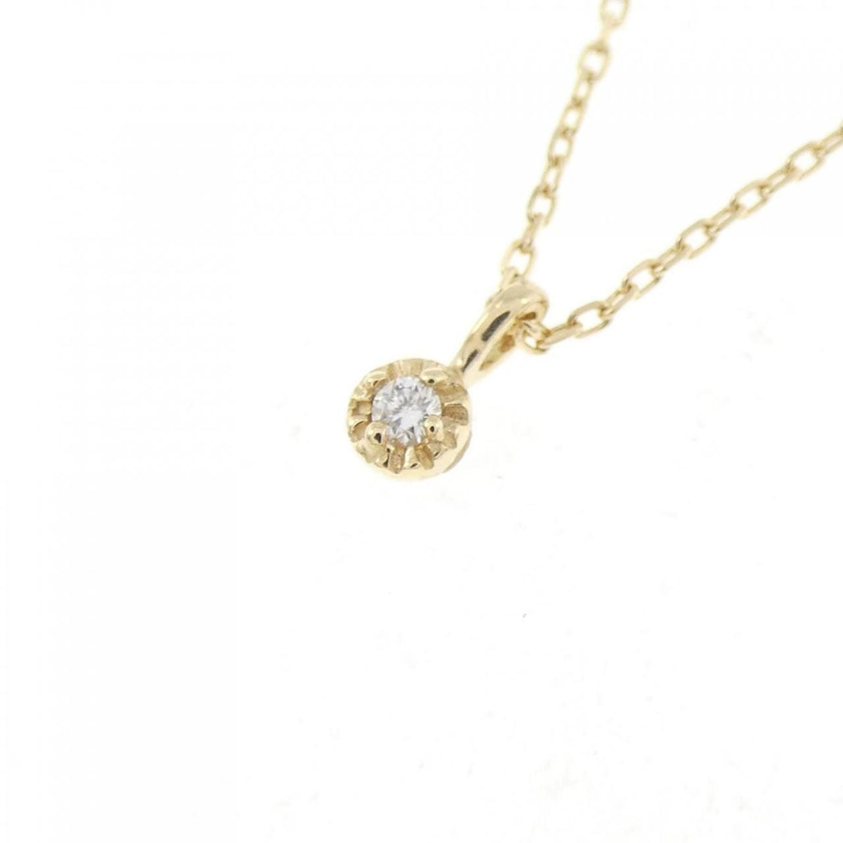 jouete necklace rear view