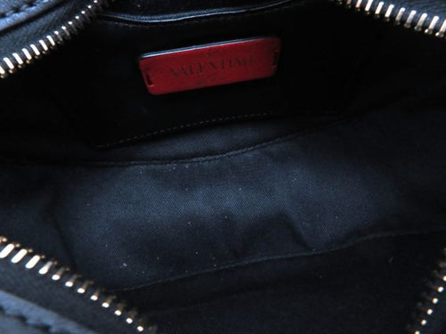 valentino shoulder bag markings and labels