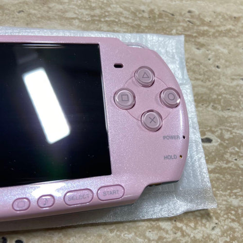 sony psp-3000 pink handheld console interior details