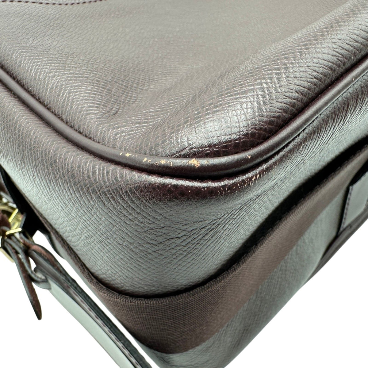 louis vuitton m30156 shoulder bag condition details