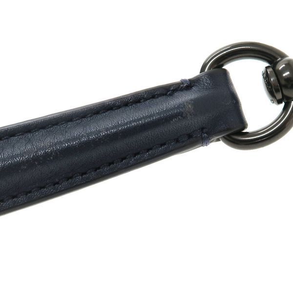 coach c2586 shoulder bag markings and labels