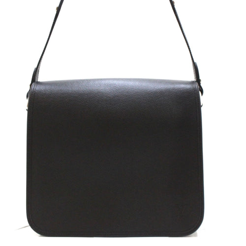 louis vuitton m32482 shoulder bag