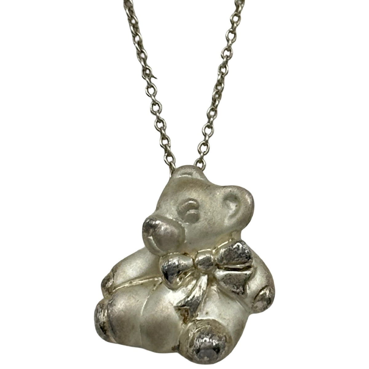 necklace front view