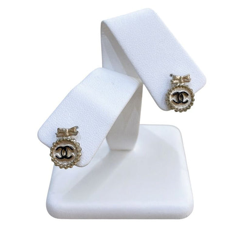 chanel earrings