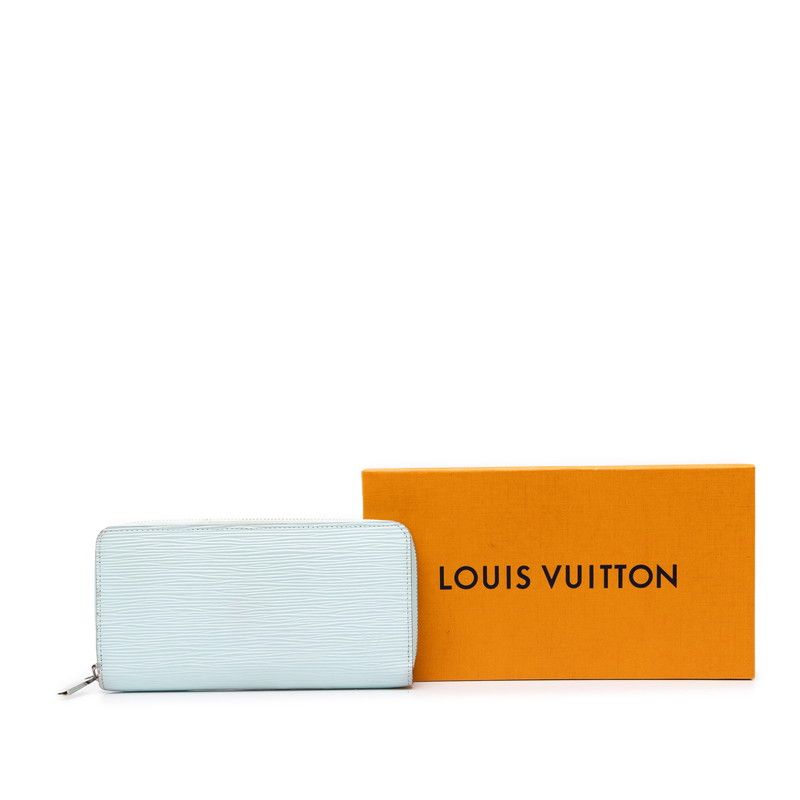 louis vuitton m82355 wallet markings and labels