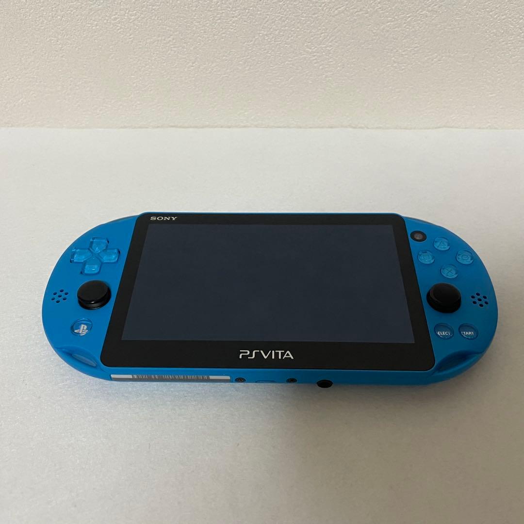 sony pch-2000 handheld console front view