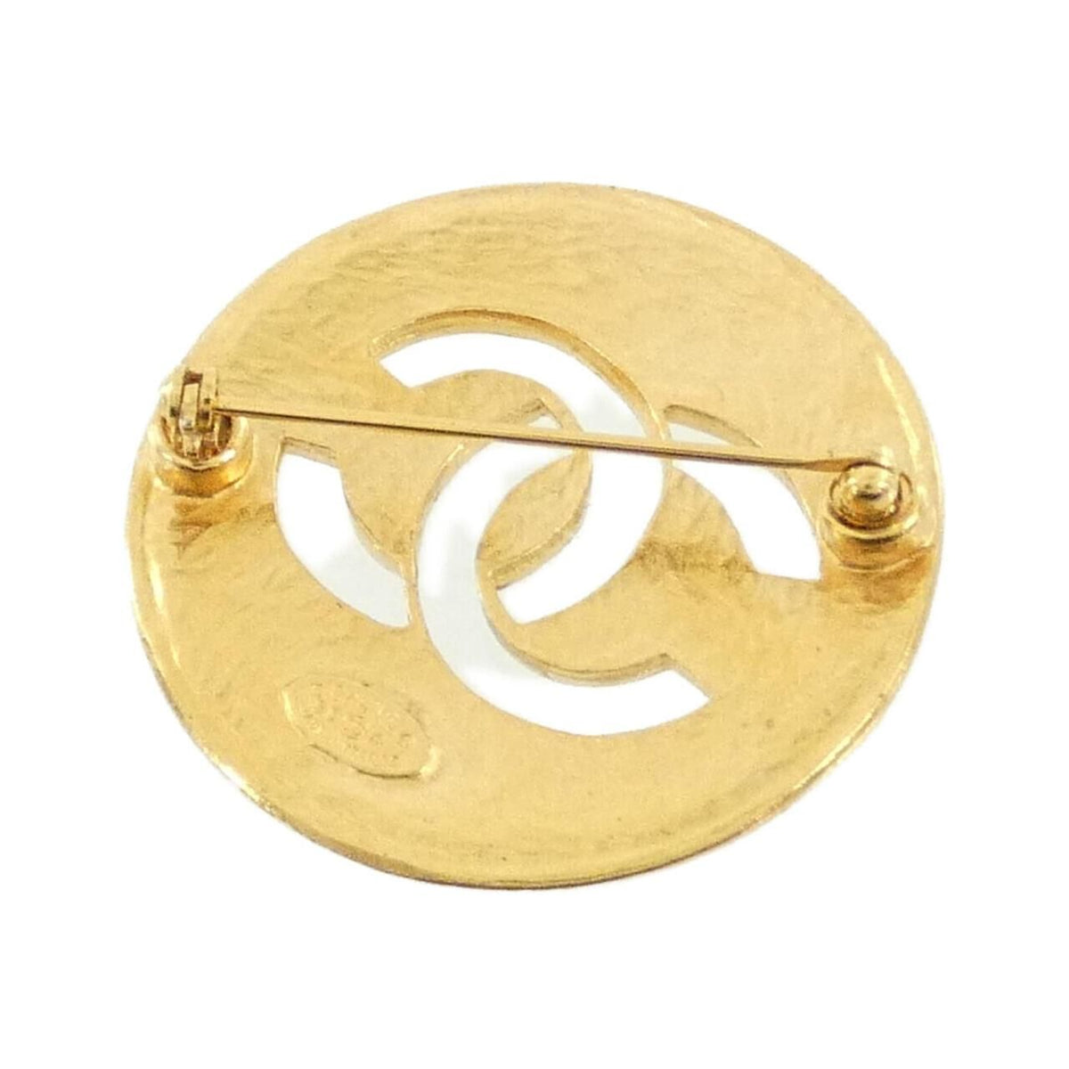 Chanel Brooch – Gold