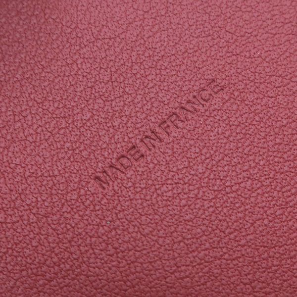 hermes keychain interior details