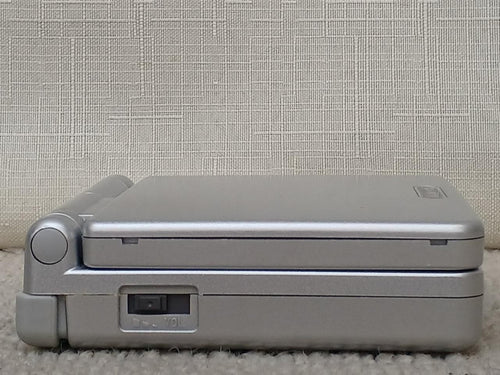 nintendo ags-001 handheld console interior details