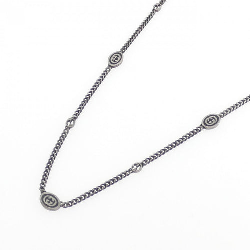 gucci necklace front view