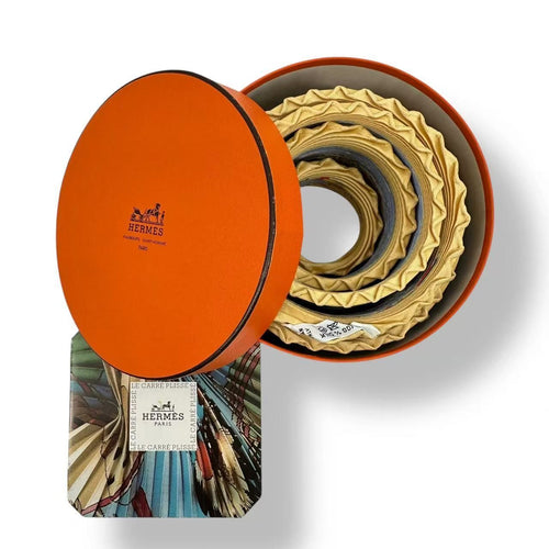 hermes scarf condition details