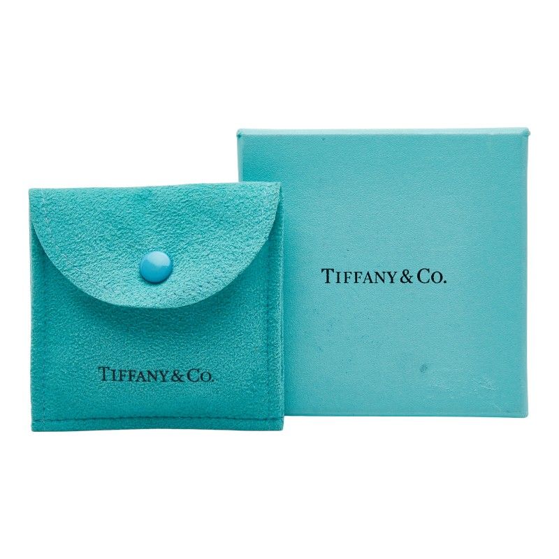 tiffany necklace interior details