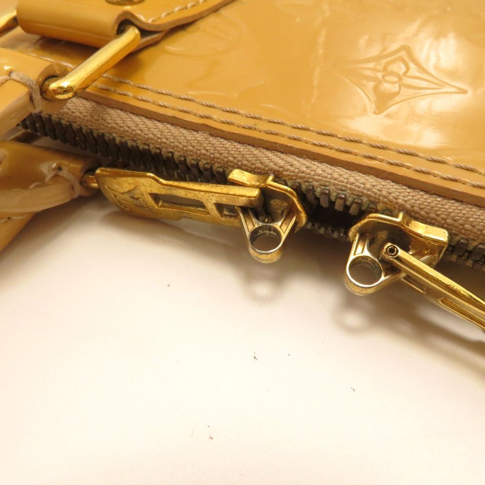 louis vuitton m91614 handbag interior details