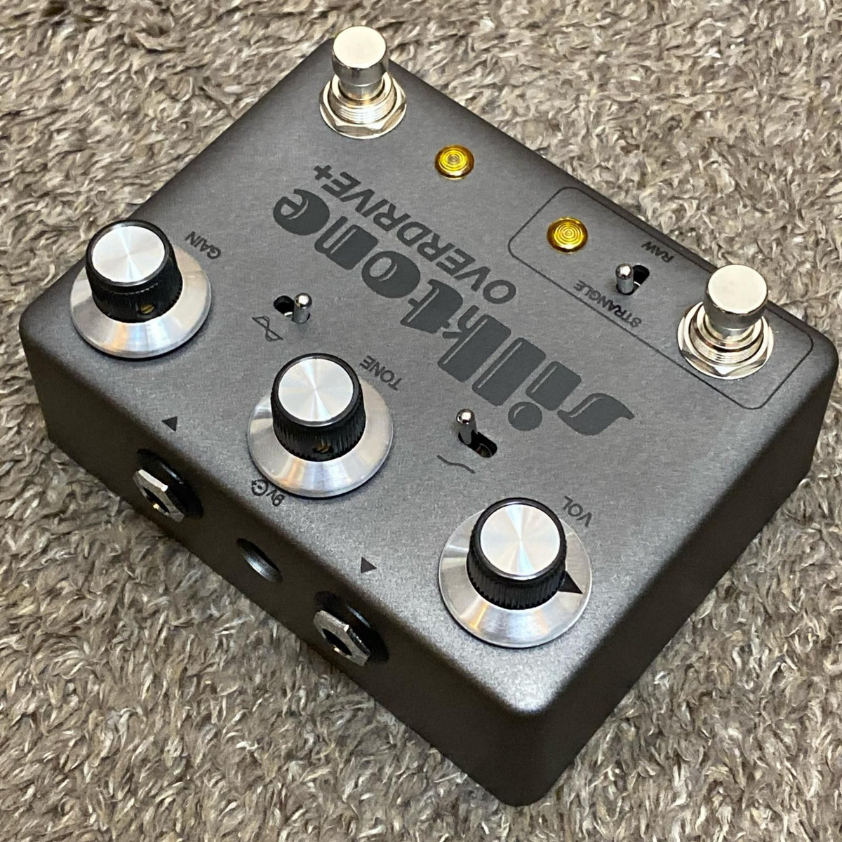 guitar effector front view