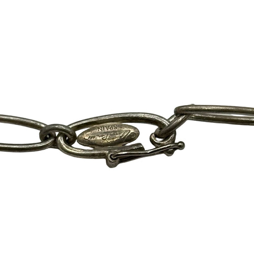 bracelet accessories included