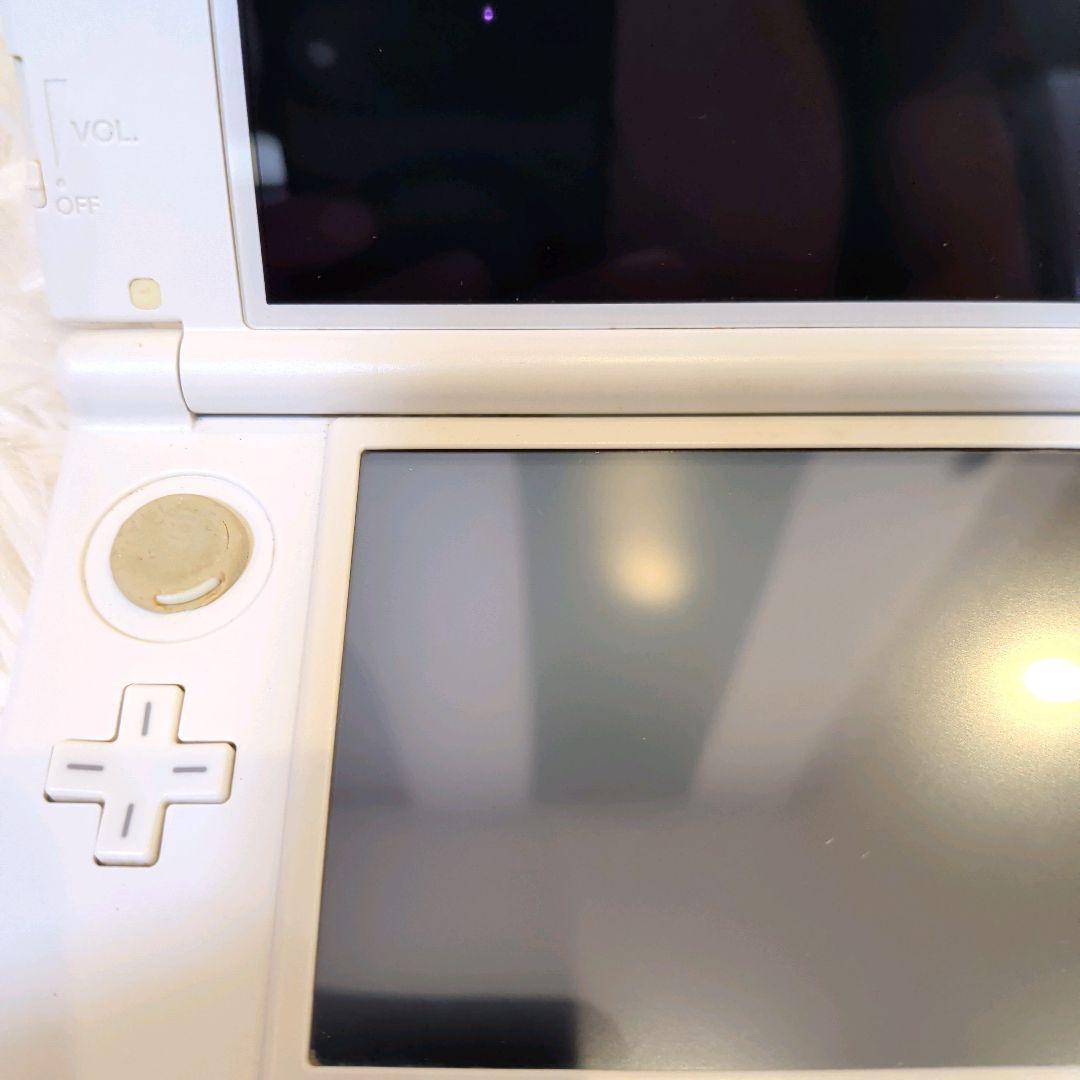 nintendo red-001 red handheld console markings and labels