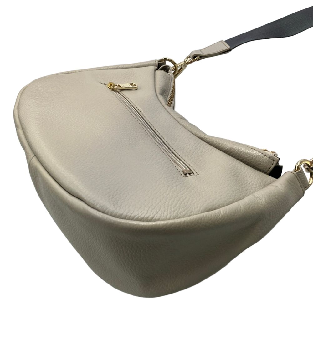 russet beige shoulder bag functional details