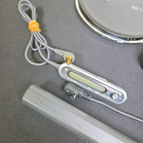 panasonic sl-ct820 portable cd player side view