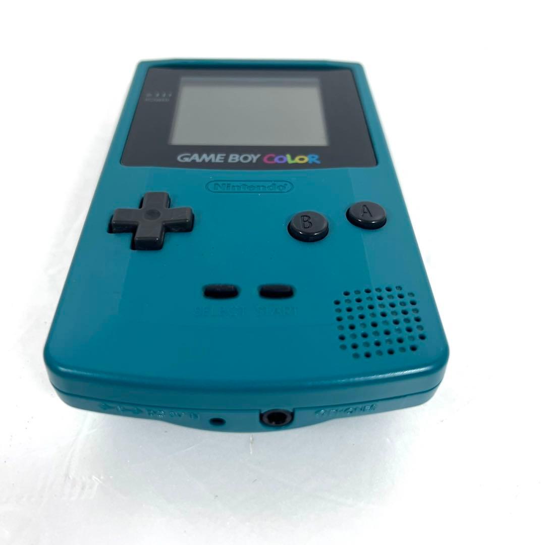 nintendo cgb-001 handheld console front view