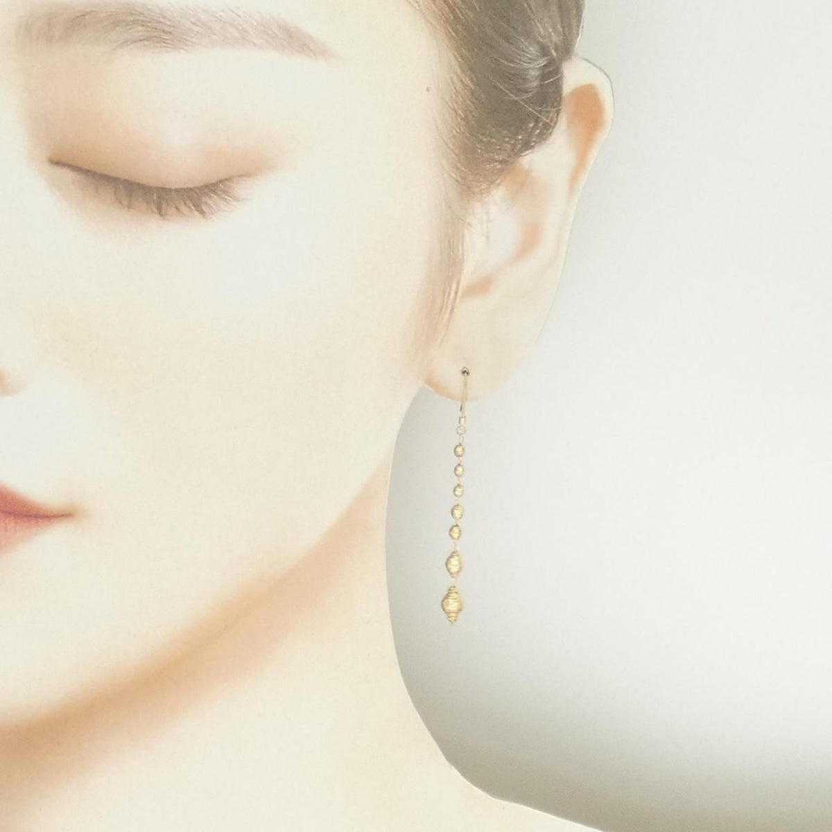 earrings side view