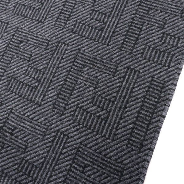 fendi fxs124 scarf accessories included