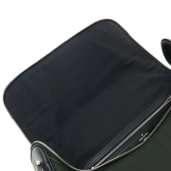 louis vuitton m30862 shoulder bag functional details