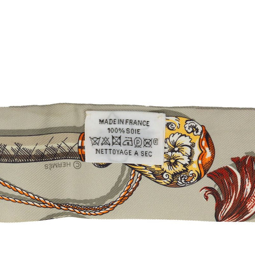 hermes beige / orange scarf rear view