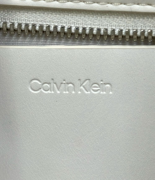 calvin klein shoulder bag condition details