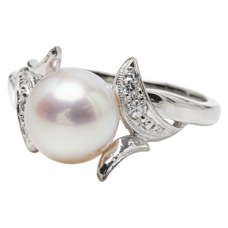Tasaki Ring
